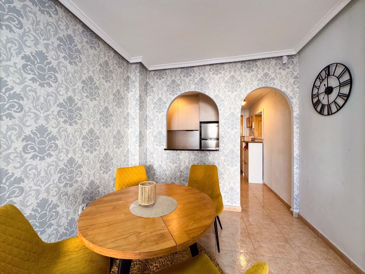 2 slaapkamer Appartement te koop in Torrevieja met zwembad - € 149.000 (Ref: 9428635)