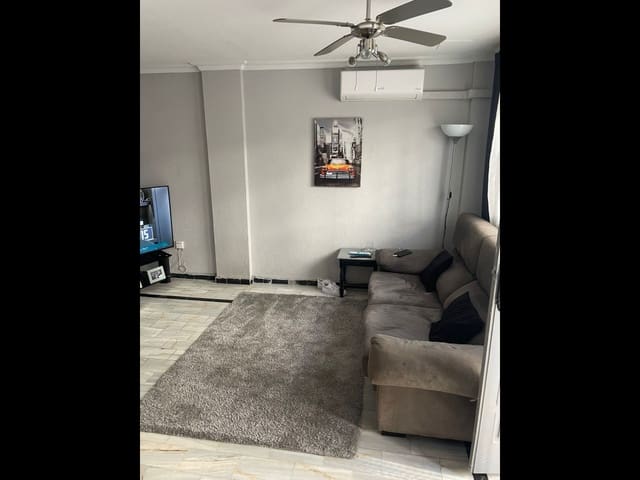 2 bedroom Apartment for sale in Gaspar Perelló, Torrevieja with pool - € 190,000 (Ref: 9438558)