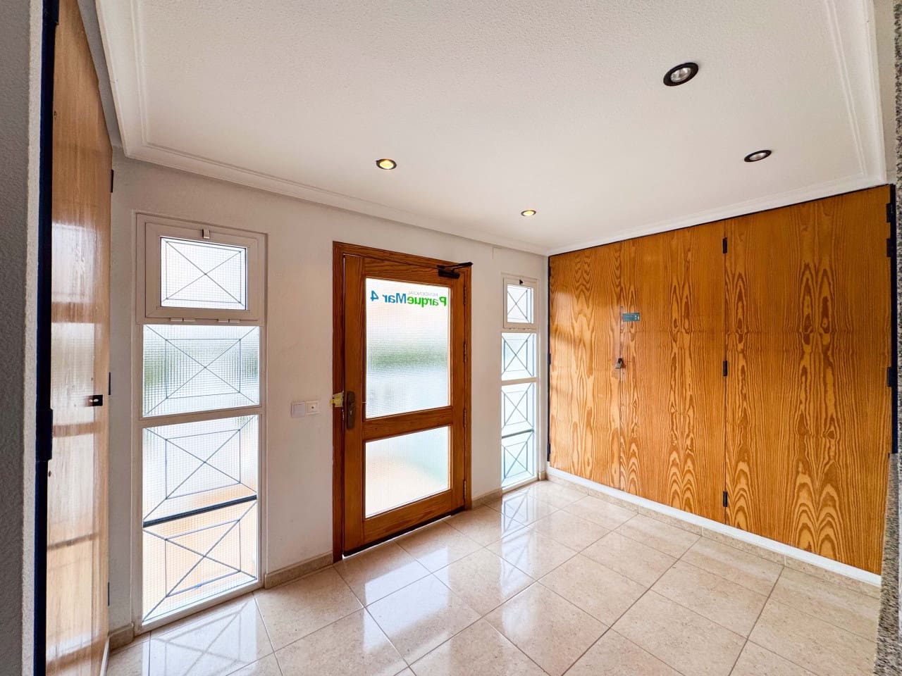 2 bedroom Apartment for sale in Torrevieja with pool garage - € 199,000 (Ref: 9447431)