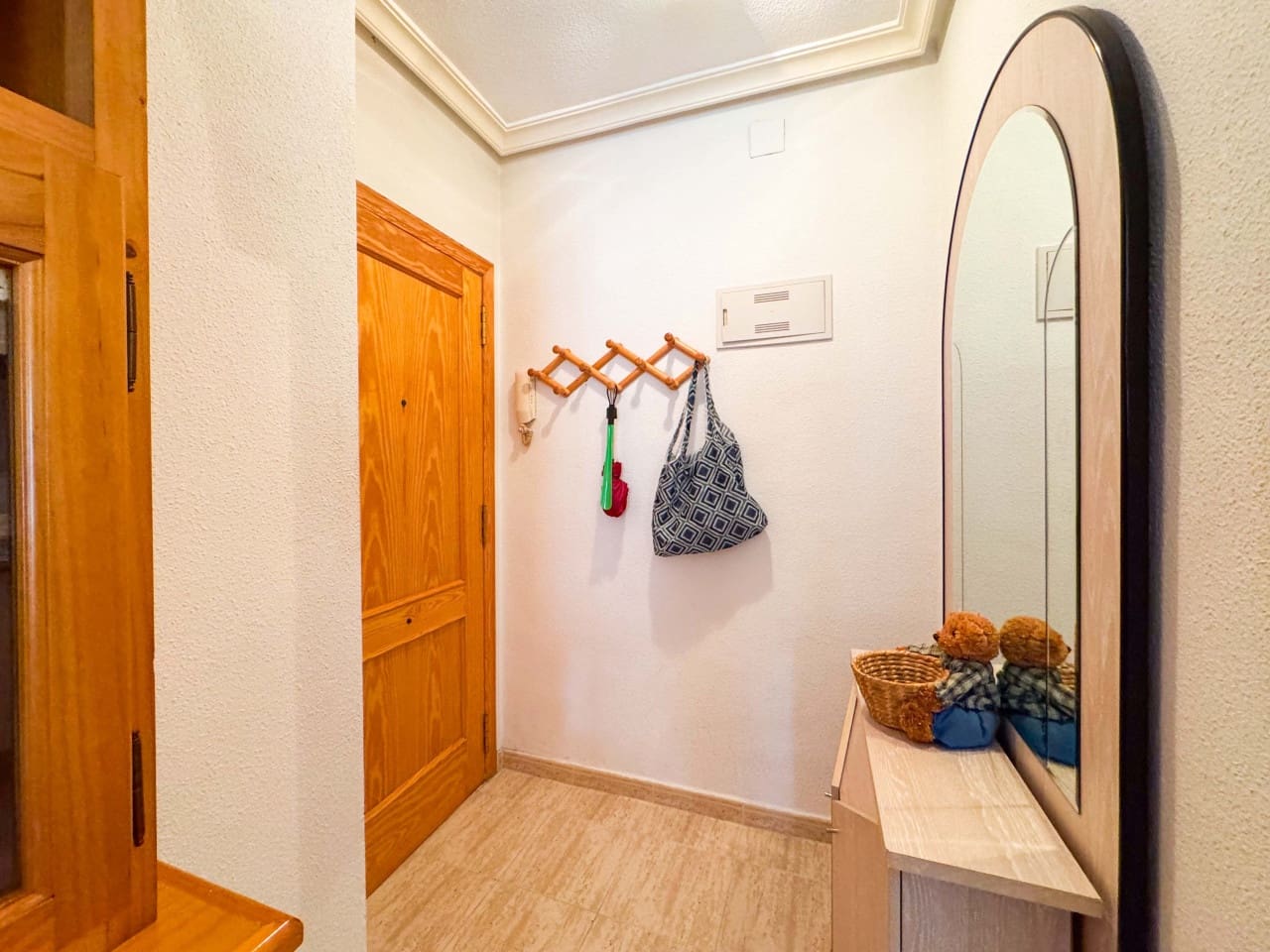 2 bedroom Apartment for sale in Torrevieja with pool garage - € 199,000 (Ref: 9447431)