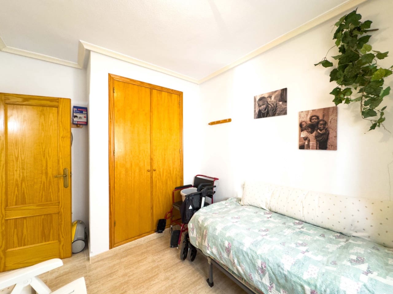 2 bedroom Apartment for sale in Torrevieja with pool garage - € 199,000 (Ref: 9447431)