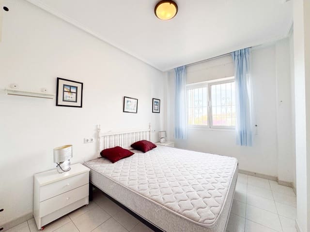 2 Zimmer Apartment zu verkaufen in Torreblanca, Torrevieja mit Pool - 139.900 € (Ref: 9449275)