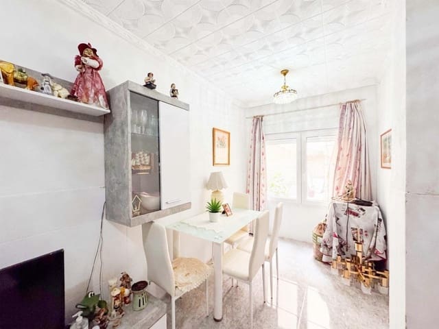 3 bedroom Apartment for sale in Las Piscinas Naturales, Torrevieja - € 160,990 (Ref: 9450503)