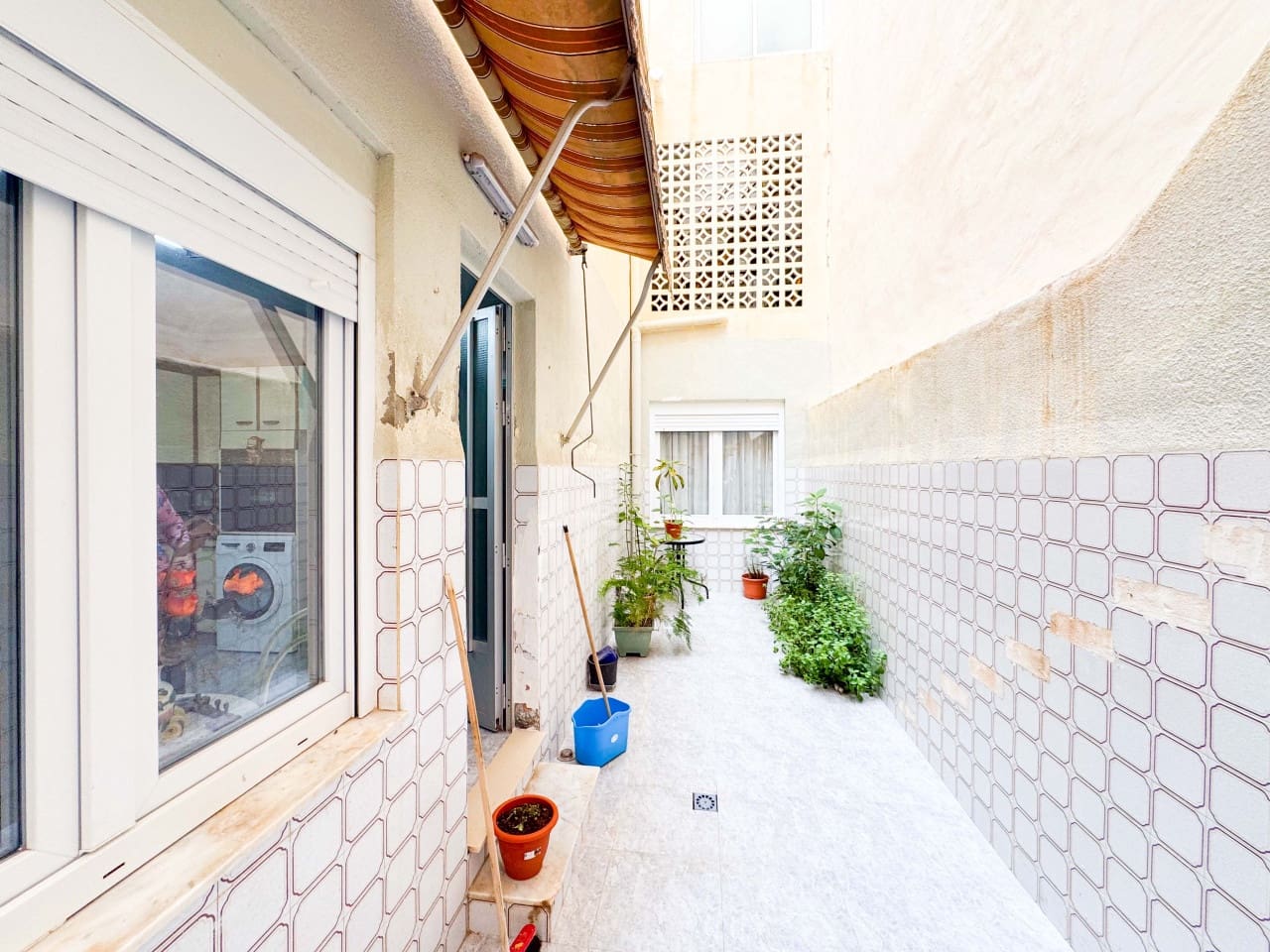 3 bedroom Apartment for sale in Torrevieja - € 160,990 (Ref: 9450503)