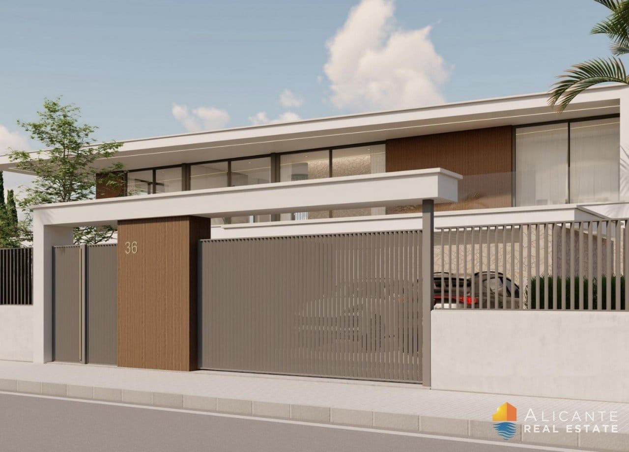 4 sovrum Villa till salu i Cabo Roig med pool - 1 575 000 € (Ref: 9452750)