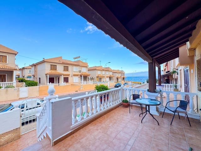3 bedroom Townhouse for sale in Torre del Moro, Torrevieja with garage - € 199,000 (Ref: 9452875)