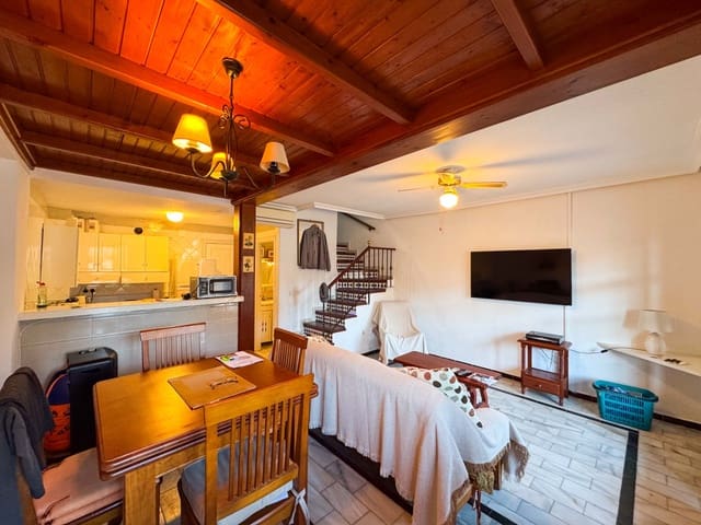 3 bedroom Townhouse for sale in Torre del Moro, Torrevieja with garage - € 199,000 (Ref: 9452875)