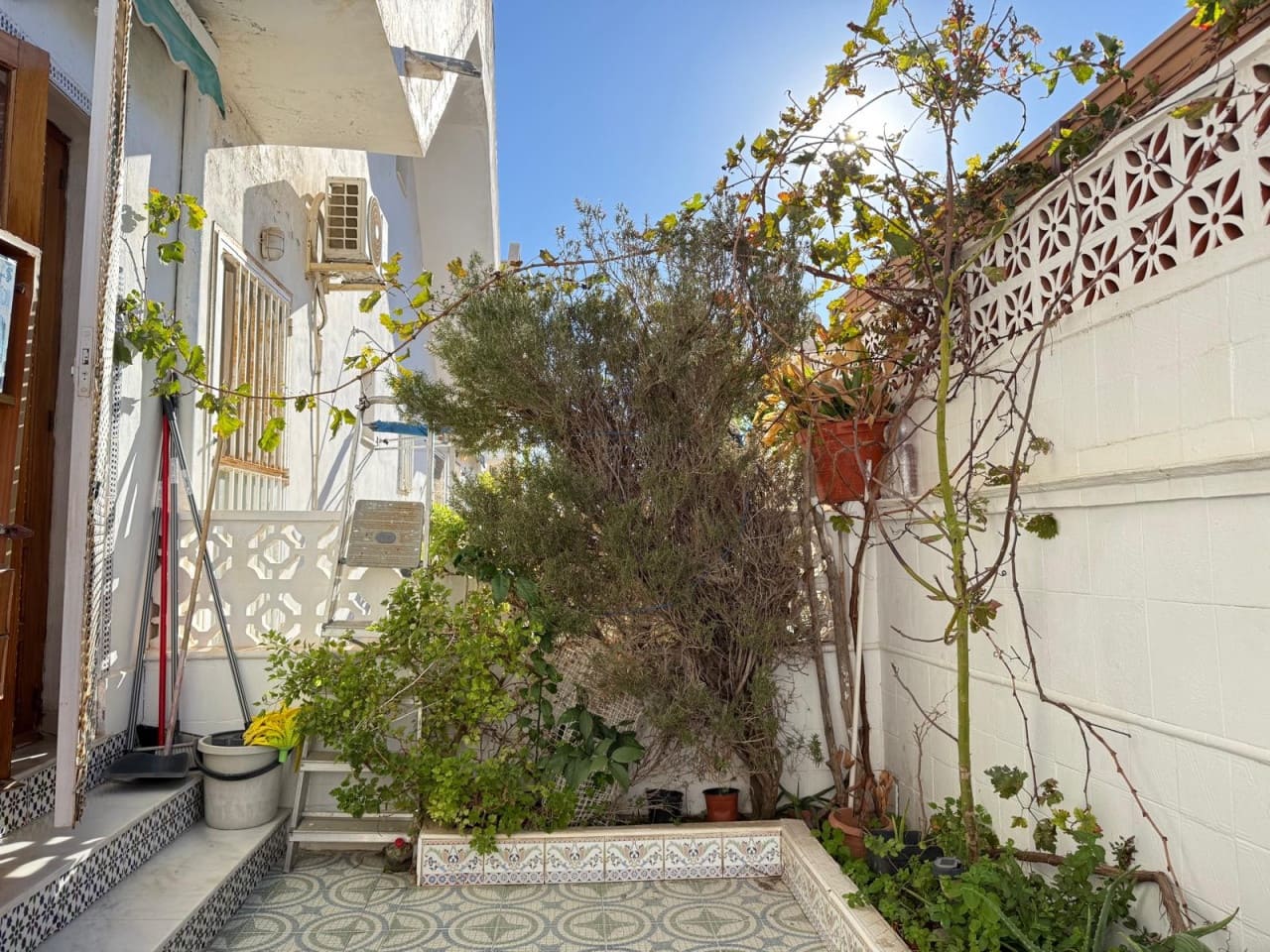 1 chambre Villa/Maison à vendre à Torrevieja - 157 500 € (Ref: 9460596)