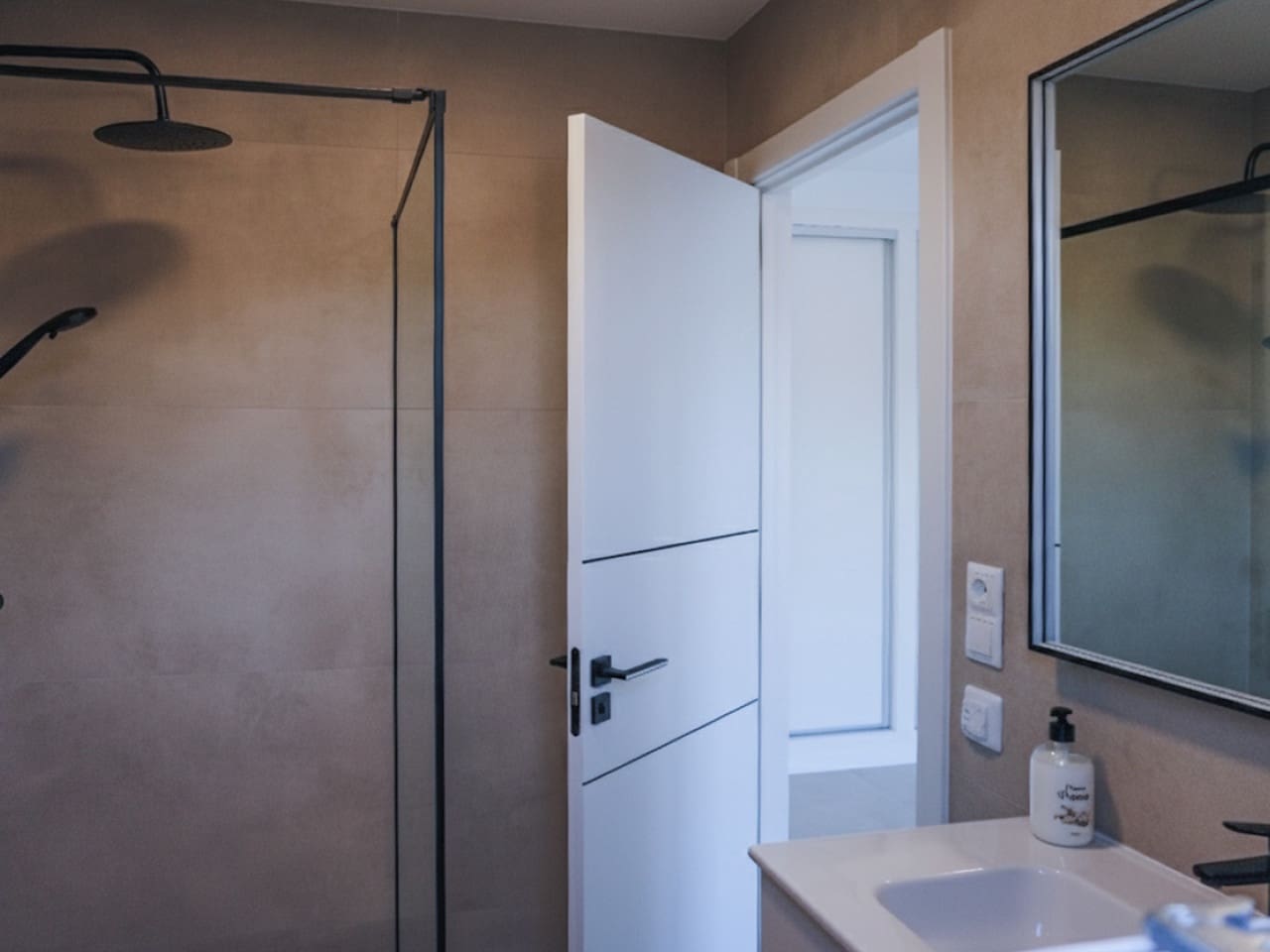 Chalet de 3 habitaciones en El Campello en venta con garaje - 550.000 € (Ref: 9464868)