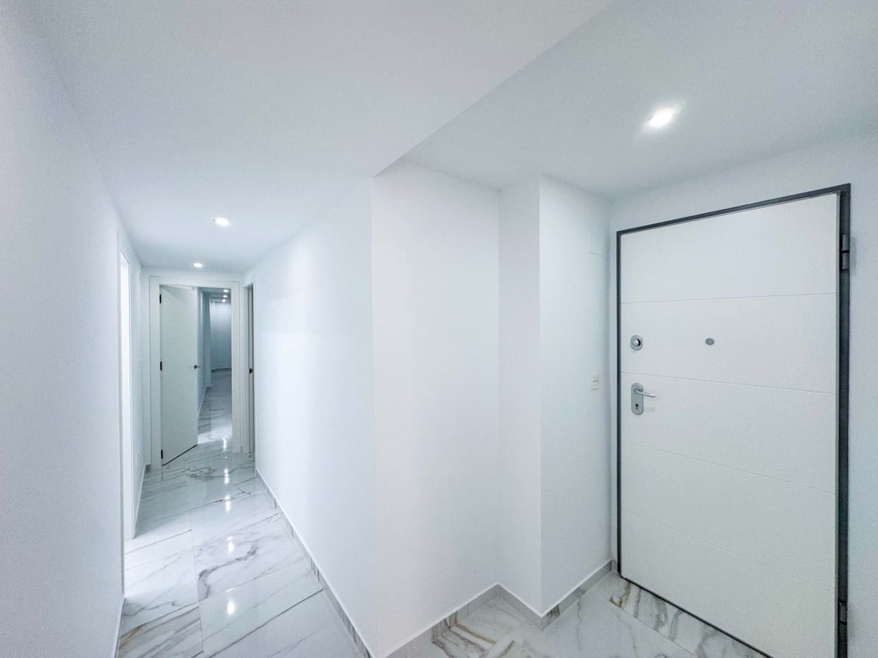 2 quarto Apartamento para venda em Torrevieja com garagem - 209 000 € (Ref: 9470713)