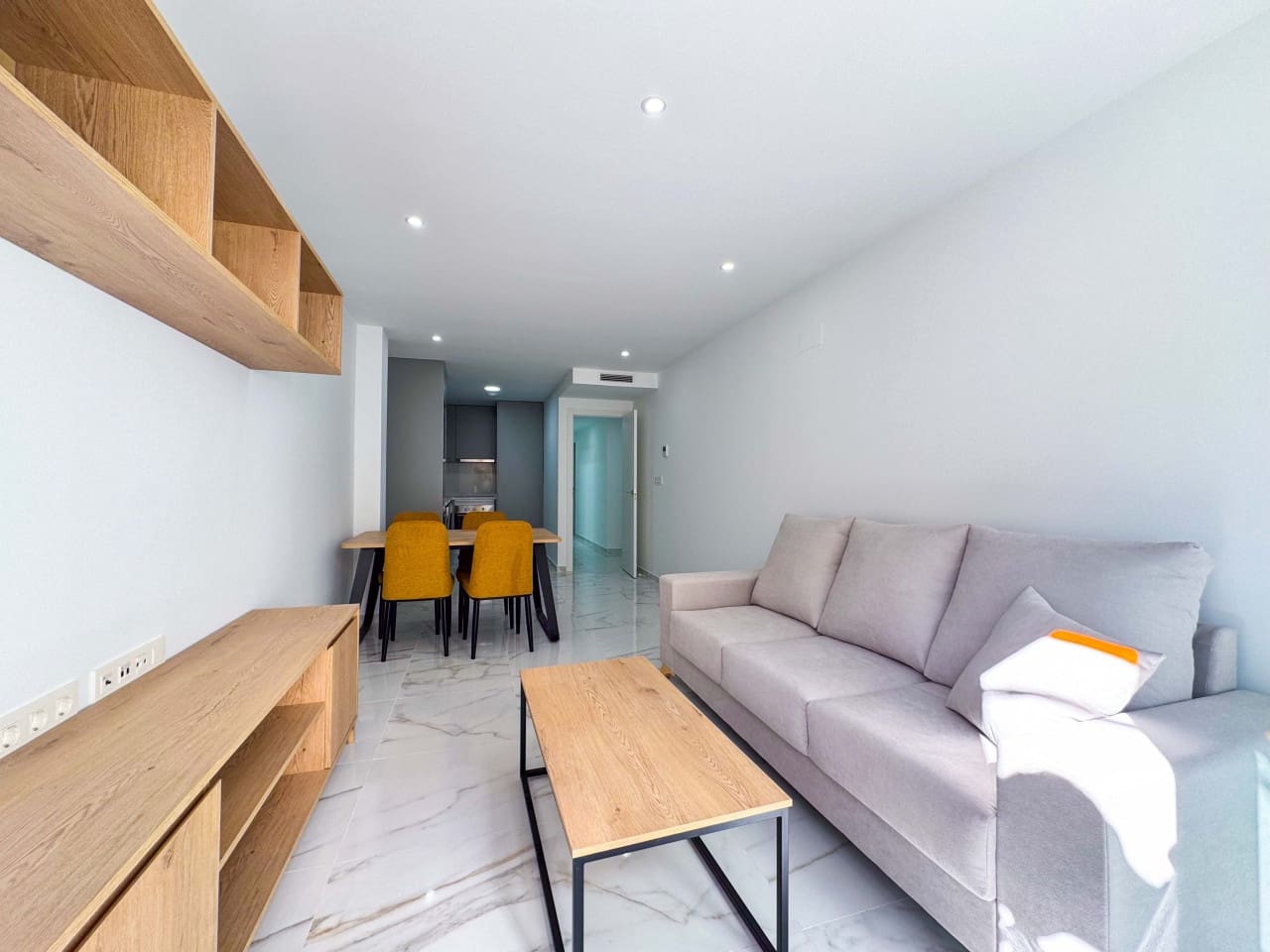 2 quarto Apartamento para venda em Torrevieja com garagem - 209 000 € (Ref: 9470713)