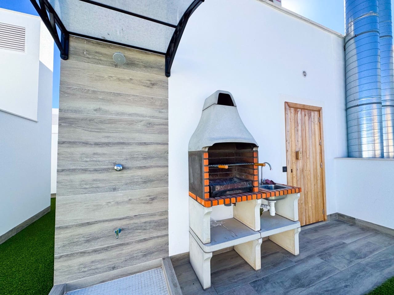 2 quarto Apartamento para venda em Torrevieja com garagem - 209 000 € (Ref: 9470713)