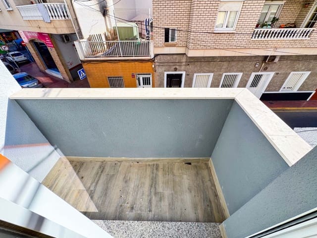 2 quarto Apartamento para venda em Parque de las Naciones, Torrevieja com garagem - 209 000 € (Ref: 9470713)