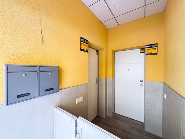 2 sovrum Lägenhet till salu i Playa del Cura, Torrevieja - 230 000 € (Ref: 9489781)