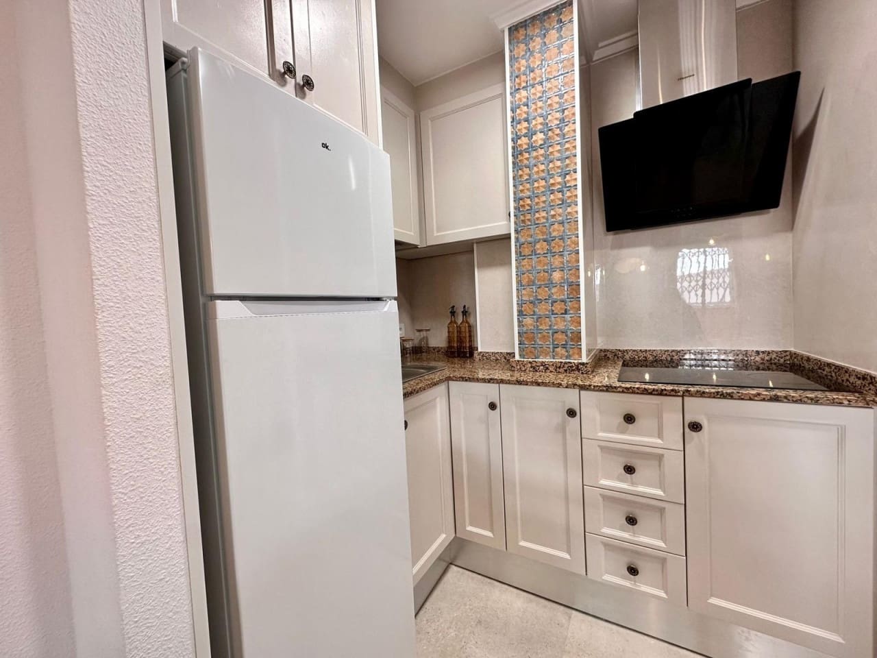 2 bedroom Apartment for sale in Torrevieja with pool - € 169,900 (Ref: 9497789)