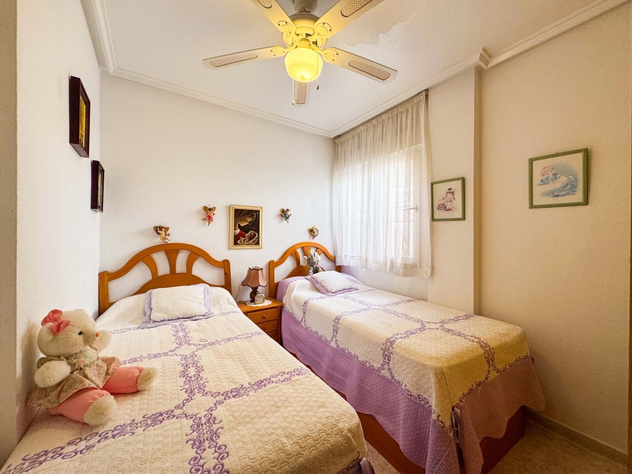 2 soverom Villa til salgs i Torrevieja med svømmebasseng garasje - € 159 900 (Ref: 9502924)