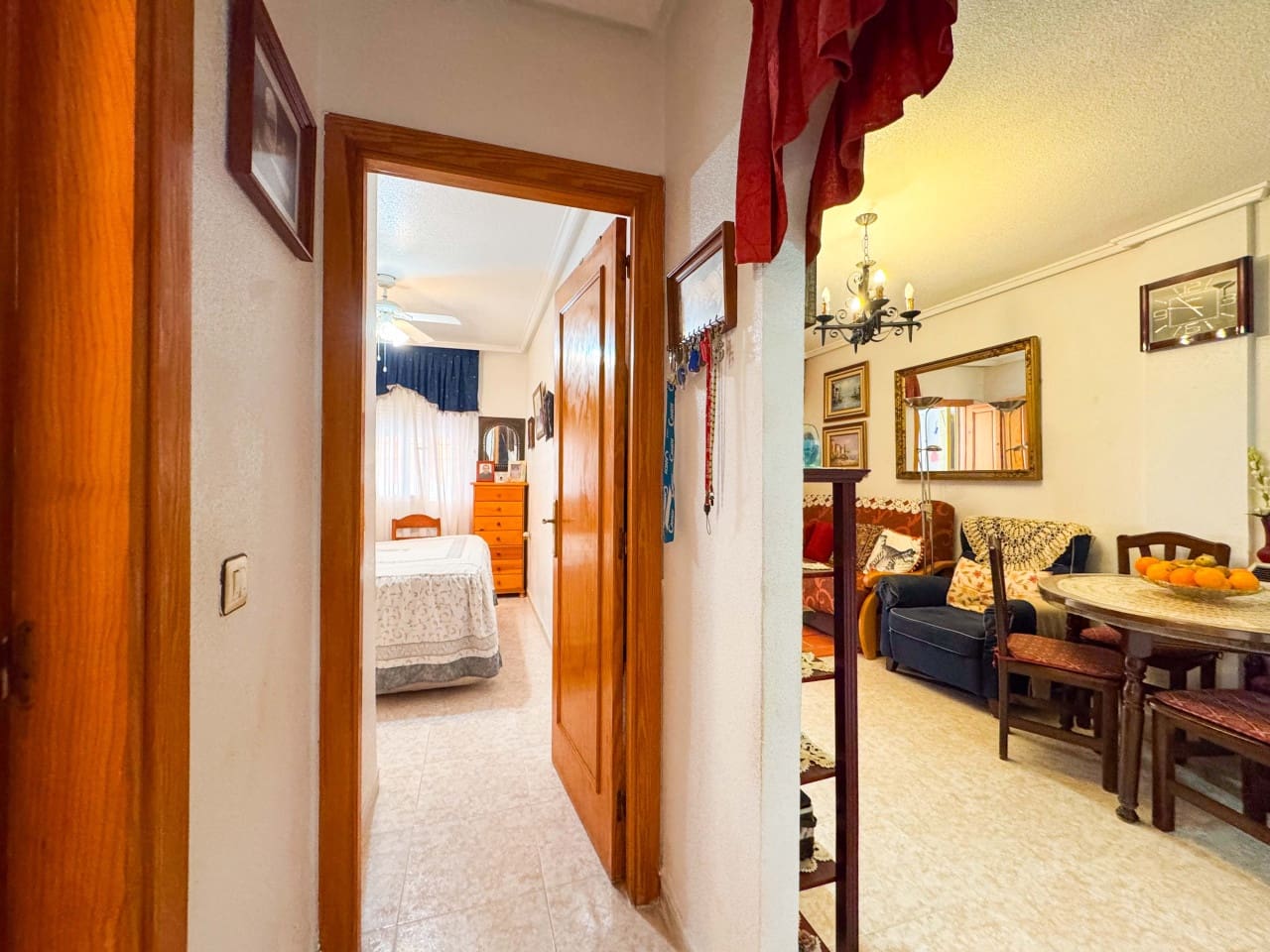 2 soverom Villa til salgs i Torrevieja med svømmebasseng garasje - € 159 900 (Ref: 9502924)