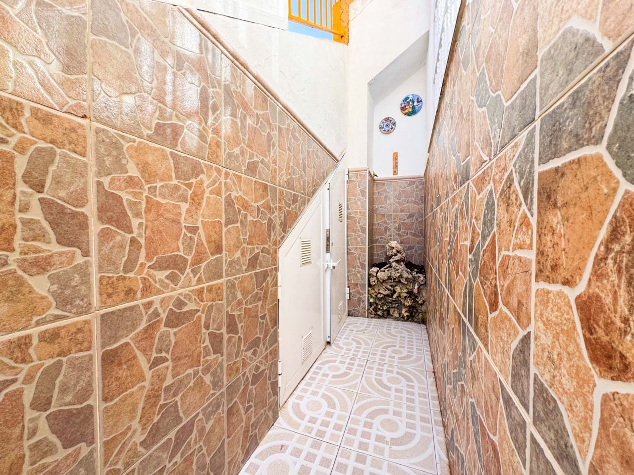 2 soverom Villa til salgs i Torrevieja med svømmebasseng garasje - € 159 900 (Ref: 9502924)