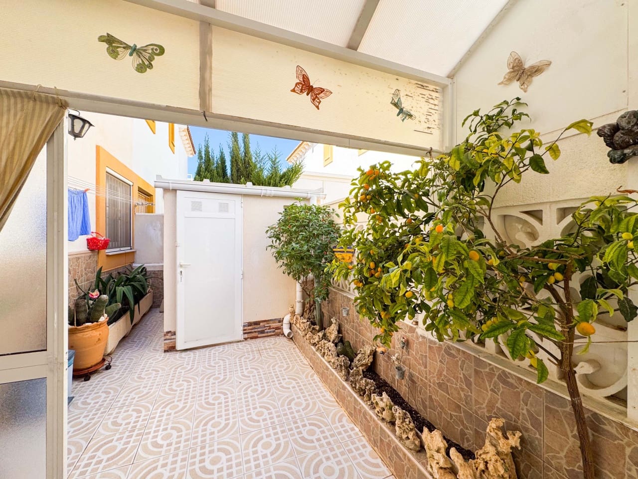 2 soverom Villa til salgs i Torrevieja med svømmebasseng garasje - € 159 900 (Ref: 9502924)