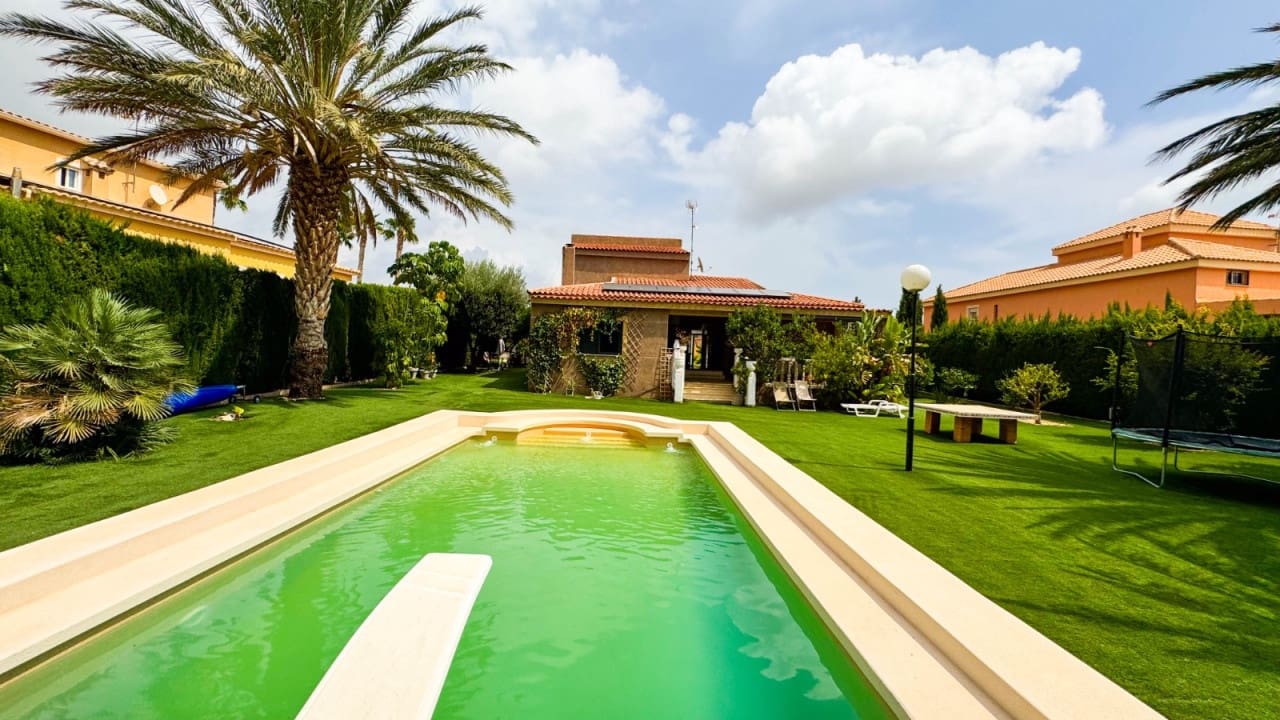 3 camera da letto Villa in vendita in Muchamiel / Mutxamel con piscina garage - 418.000 € (Rif: 9524800)