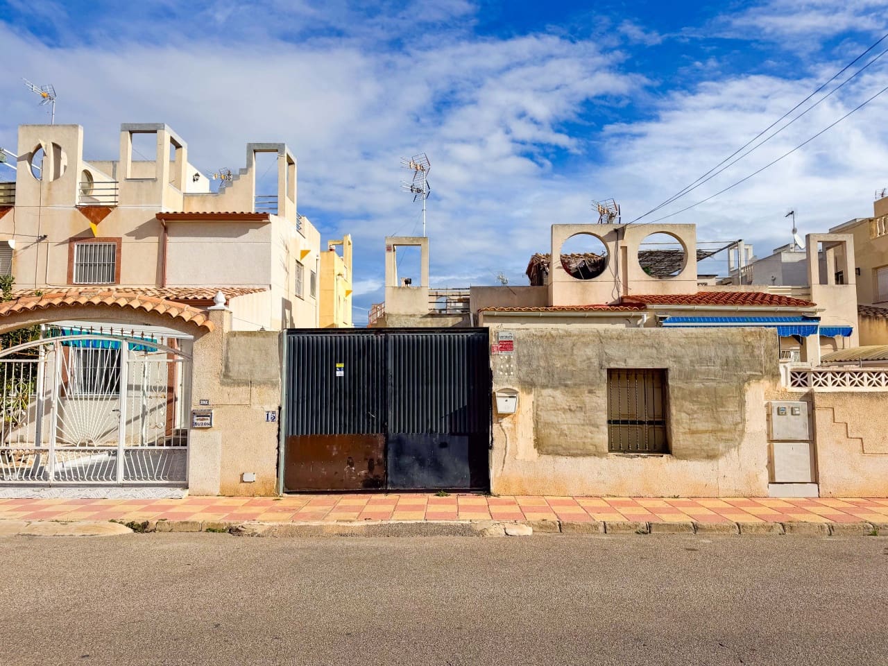 2 slaapkamer Huis te koop in Torrevieja - € 117.260 (Ref: 9528052)