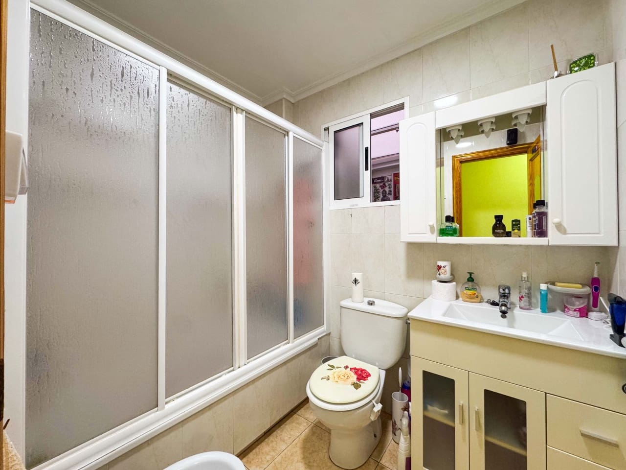 2 makuuhuone Huoneisto myytävänä paikassa Torrevieja - 140 000 € (Ref: 9532422)