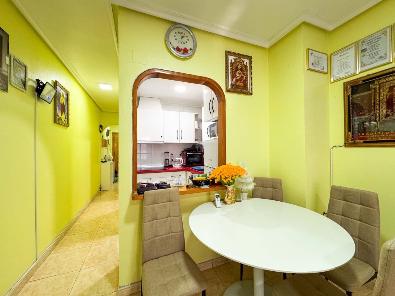 2 makuuhuone Huoneisto myytävänä paikassa Torrevieja - 140 000 € (Ref: 9532422)