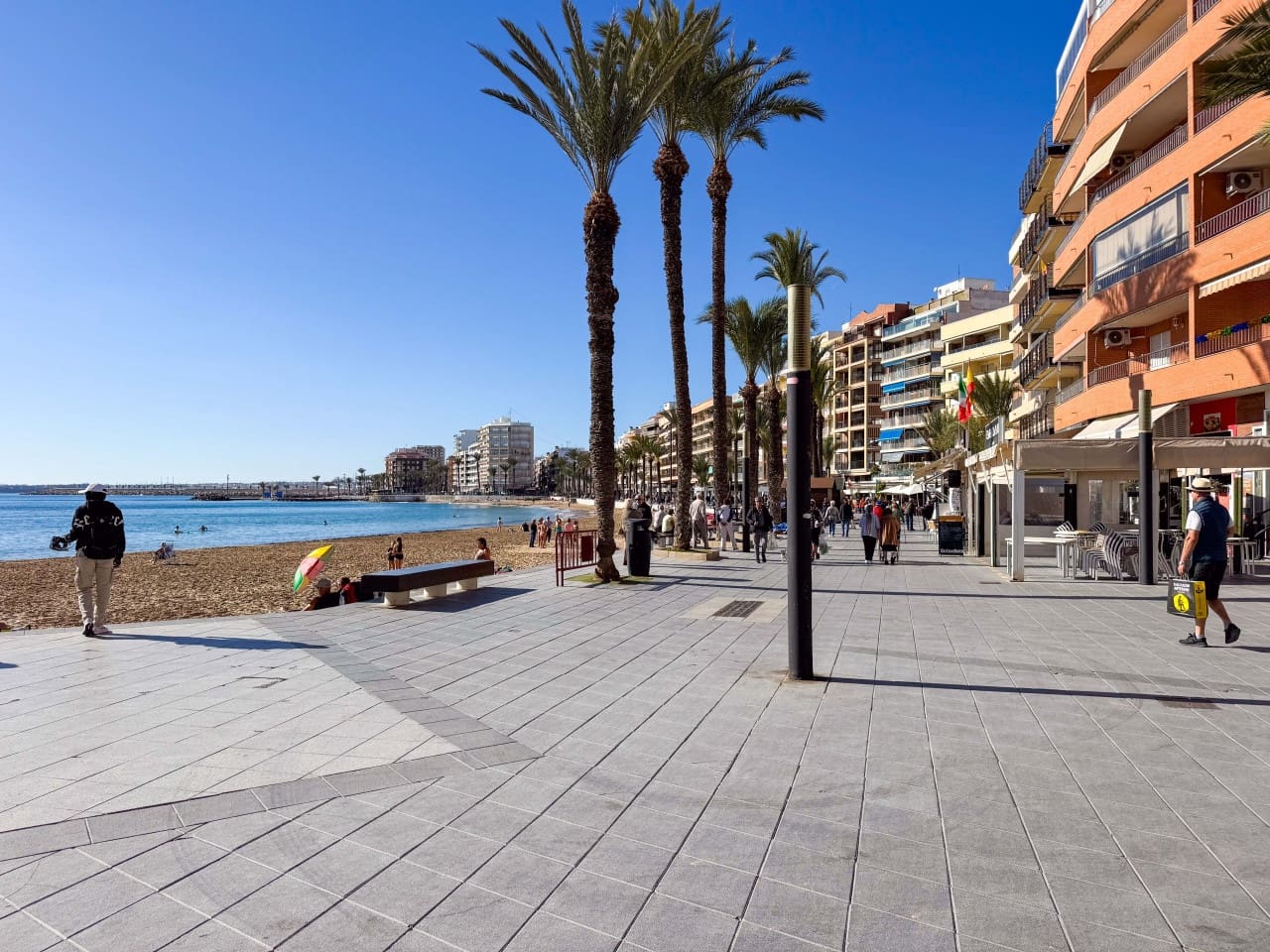 2 makuuhuone Huoneisto myytävänä paikassa Torrevieja - 140 000 € (Ref: 9532422)