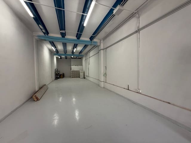 1 quarto Comercial para venda em Parque Acuático - Sector 25, Torrevieja - 14 900 € (Ref: 9532833)