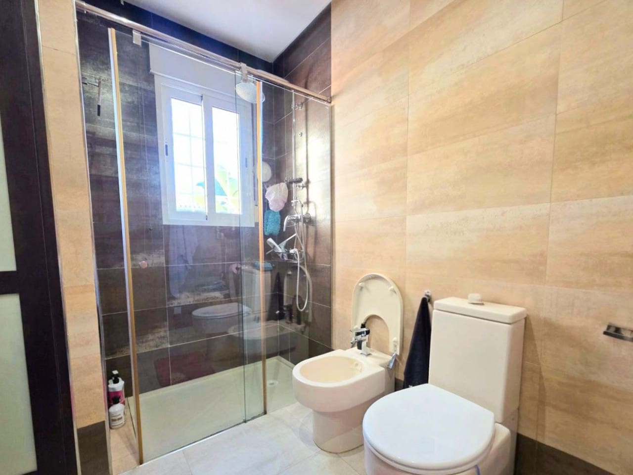 5 sypialnia Willa na sprzedaż w Campoamor z basenem garażem - 739 900 € (Ref: 9532834)