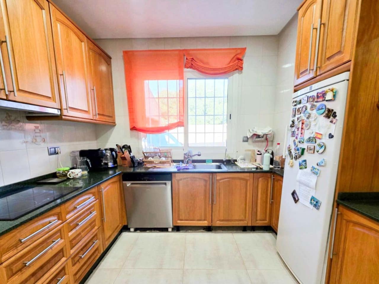 5 sypialnia Willa na sprzedaż w Campoamor z basenem garażem - 739 900 € (Ref: 9532834)