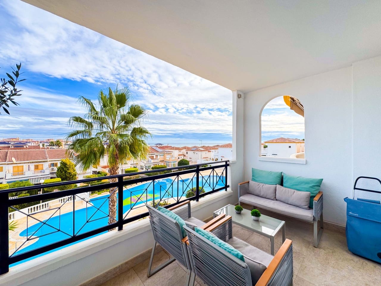 Apartamento para venda em La Mata com piscina - 149 000 € (Ref: 9536282)