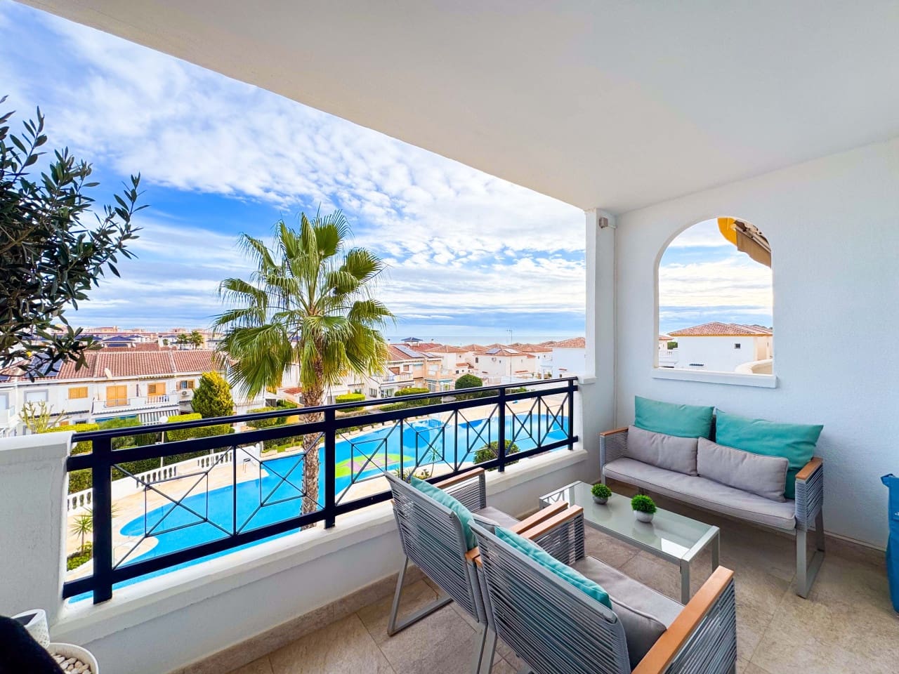 Apartamento para venda em La Mata com piscina - 149 000 € (Ref: 9536282)