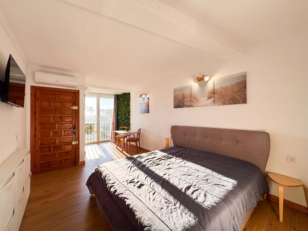 Apartamento para venda em Torrevieja com piscina - 97 500 € (Ref: 9538876)