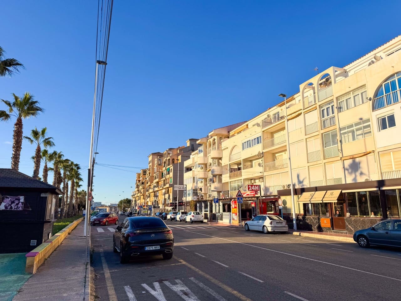 Apartamento para venda em Torrevieja com piscina - 97 500 € (Ref: 9538876)