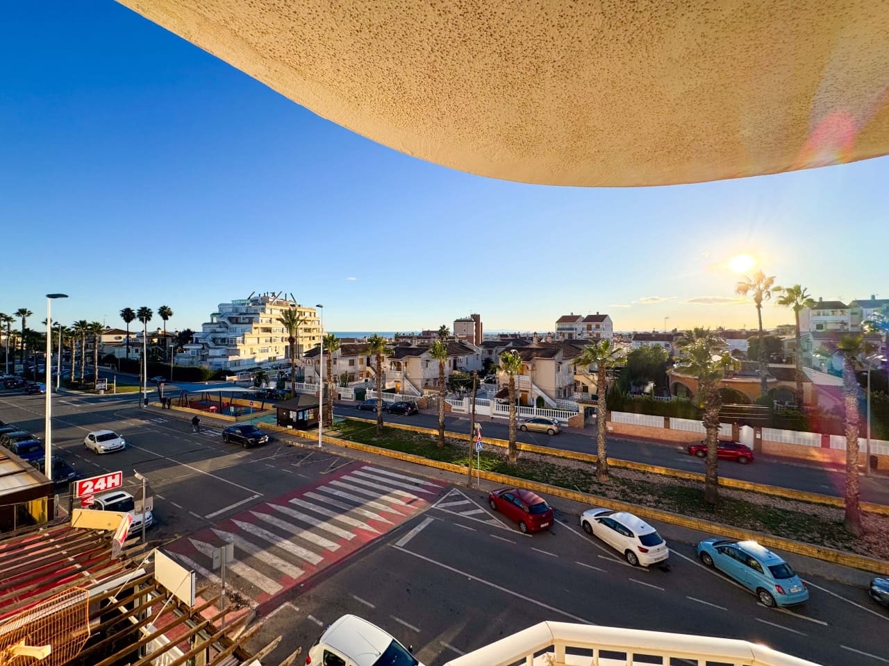 Apartamento para venda em Torrevieja com piscina - 97 500 € (Ref: 9538876)