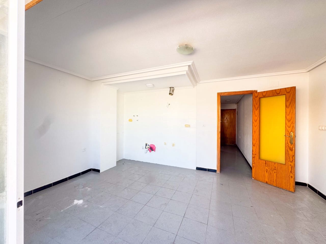 1 quarto Apartamento para venda em Torrevieja - 105 000 € (Ref: 9571586)