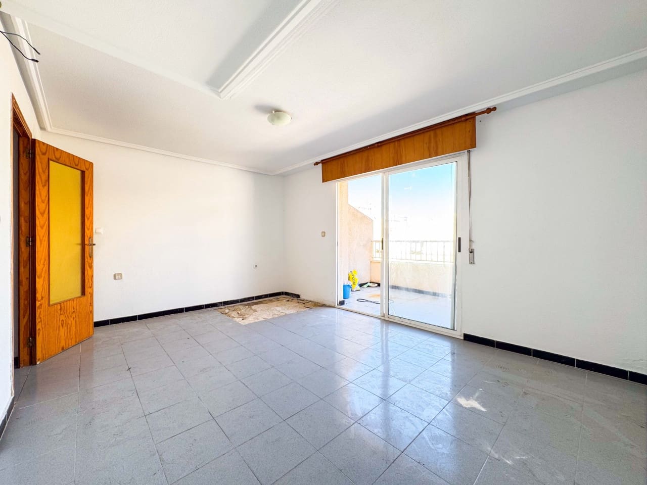1 quarto Apartamento para venda em Torrevieja - 105 000 € (Ref: 9571586)