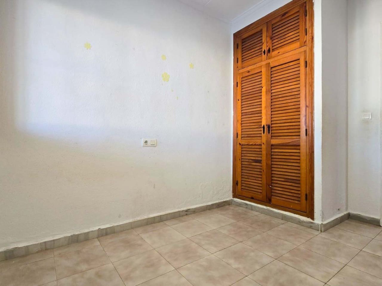 3 sovrum Villa till salu i Torrevieja med garage - 330 000 € (Ref: 9571587)