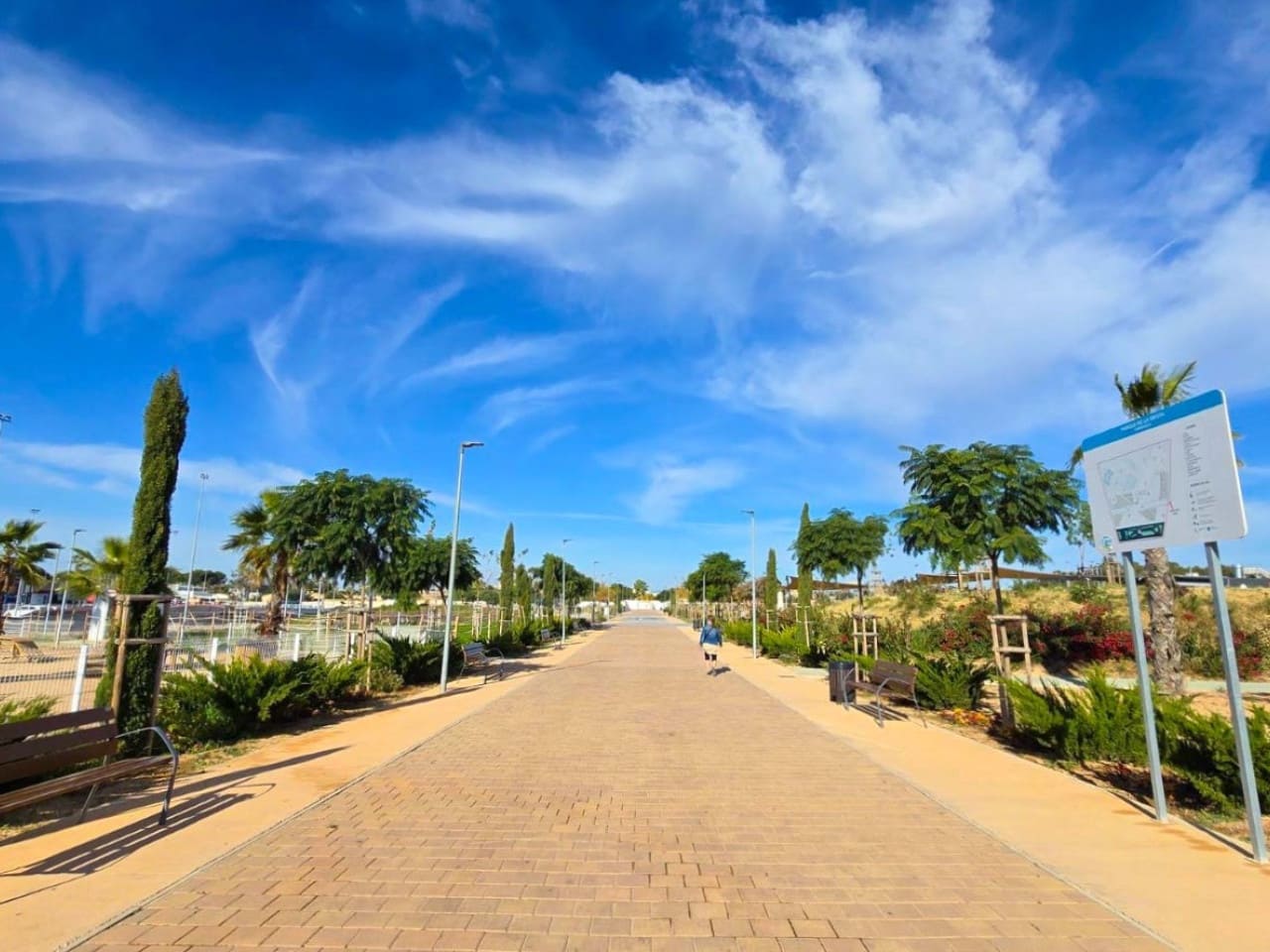 3 sovrum Villa till salu i Torrevieja med garage - 330 000 € (Ref: 9571587)