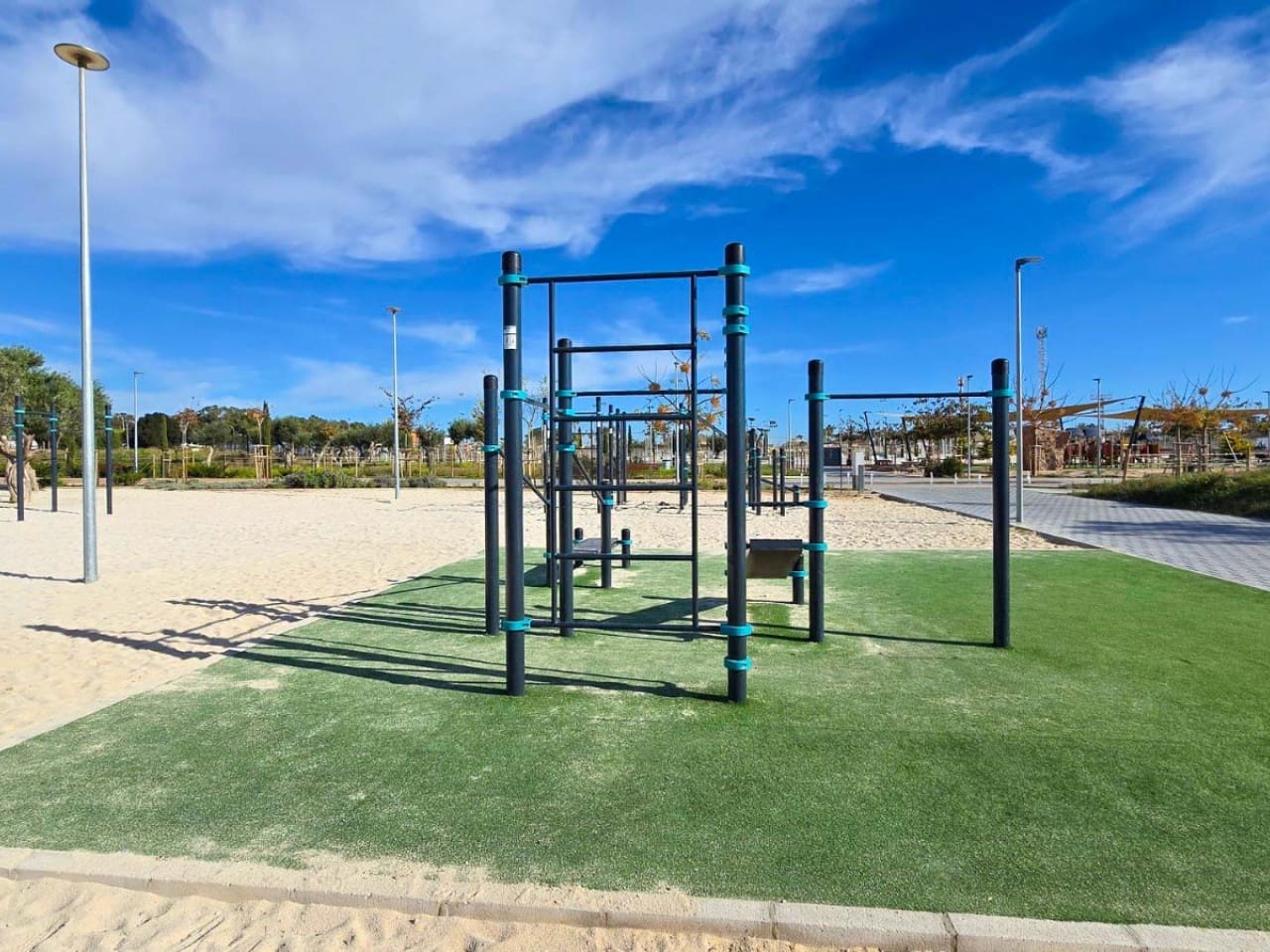 3 sovrum Villa till salu i Torrevieja med garage - 330 000 € (Ref: 9571587)