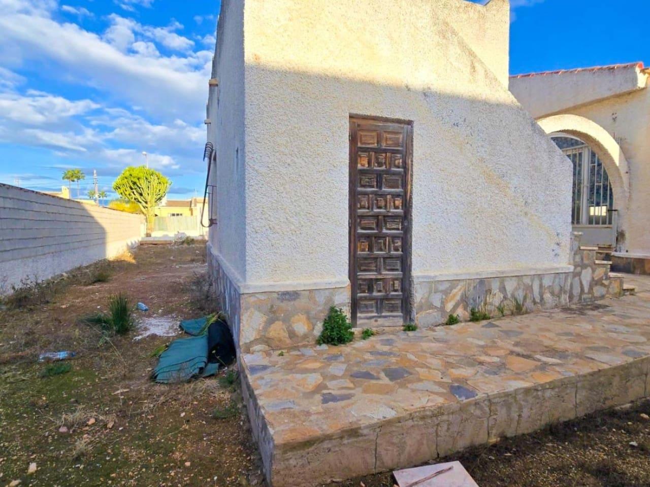 3 sovrum Villa till salu i Torrevieja med garage - 330 000 € (Ref: 9571587)