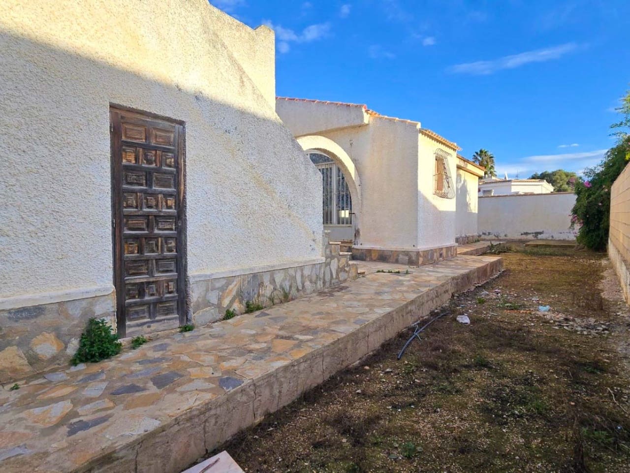 3 sovrum Villa till salu i Torrevieja med garage - 330 000 € (Ref: 9571587)