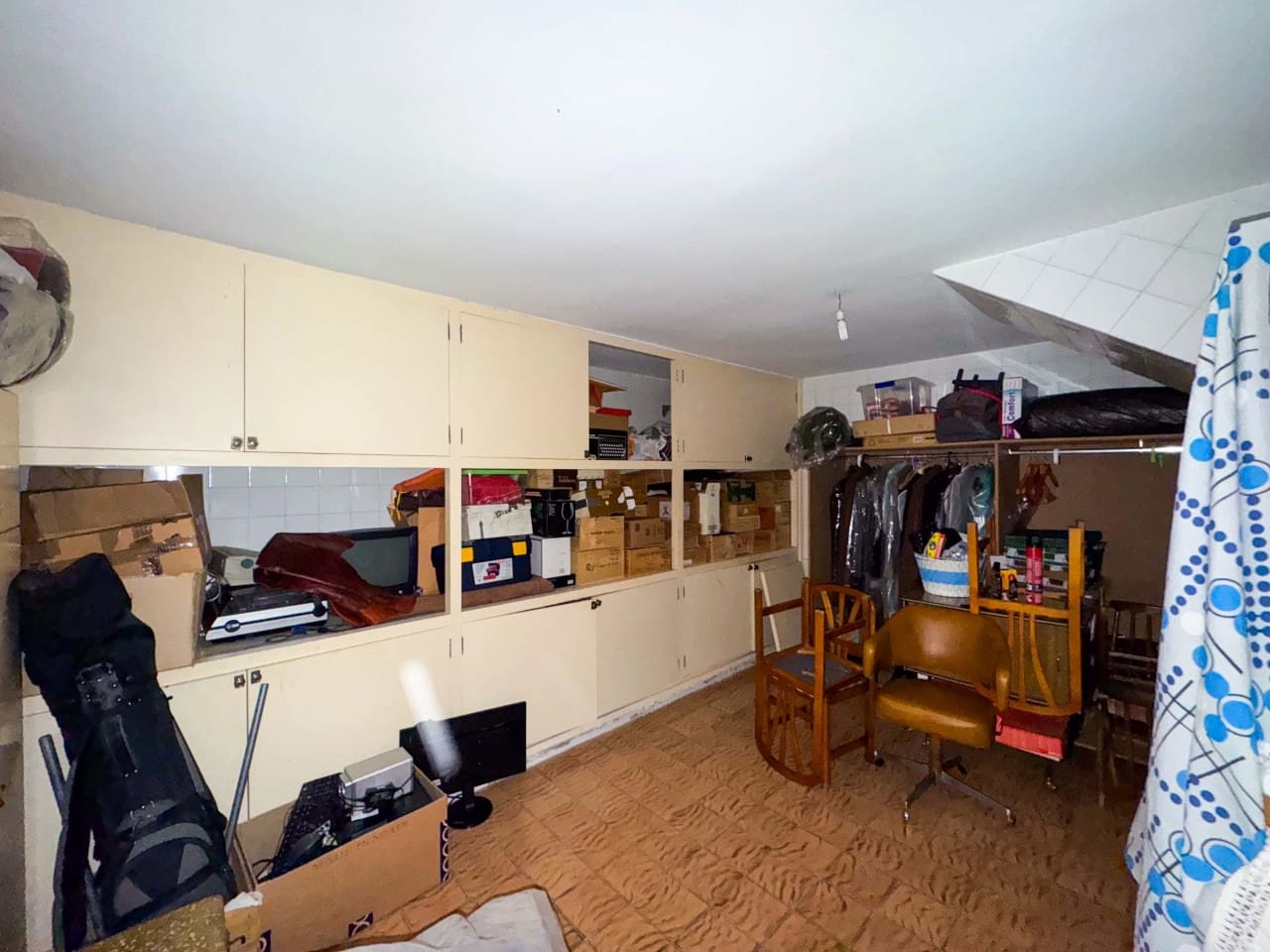 Chalet de 7 habitaciones en Elda en venta con garaje - 445.000 € (Ref: 9578173)