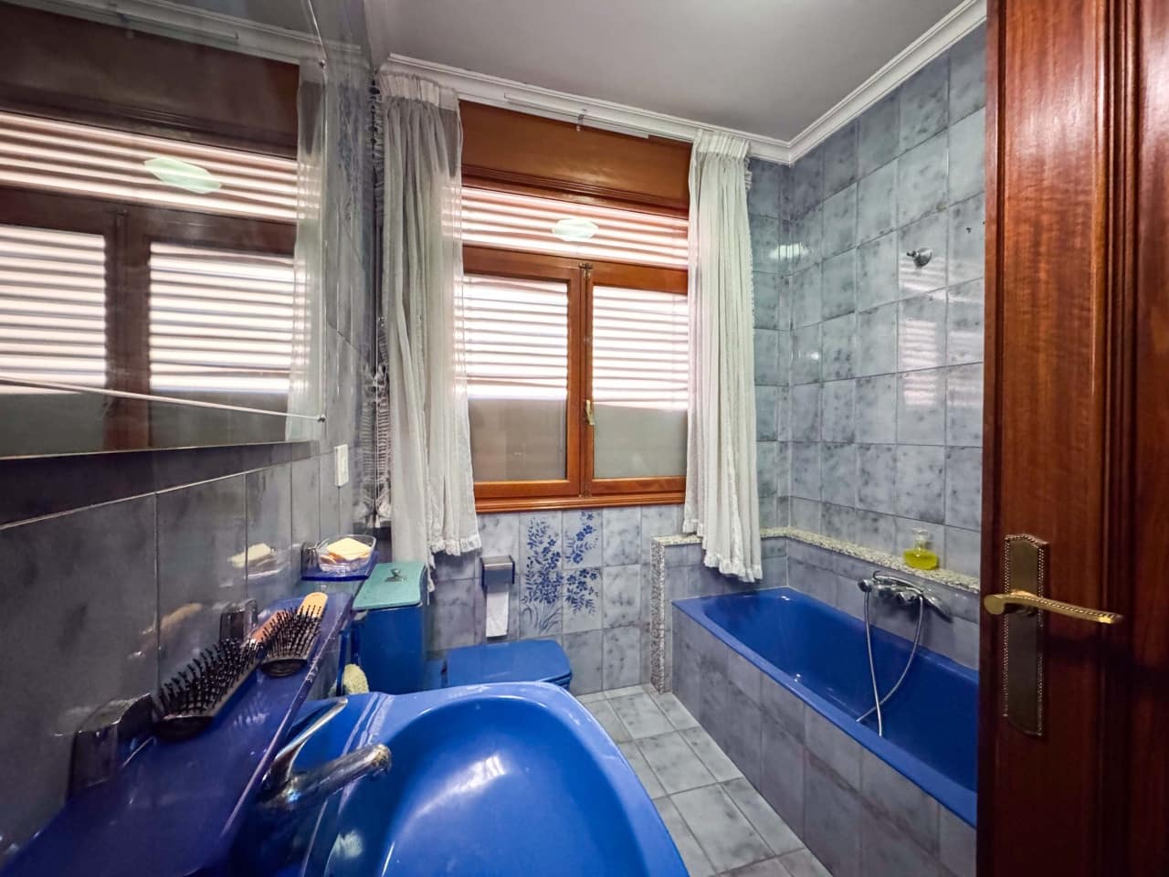 Chalet de 7 habitaciones en Elda en venta con garaje - 445.000 € (Ref: 9578173)