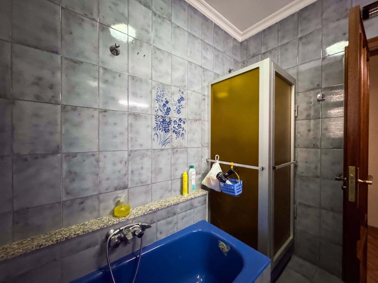 Chalet de 7 habitaciones en Elda en venta con garaje - 445.000 € (Ref: 9578173)