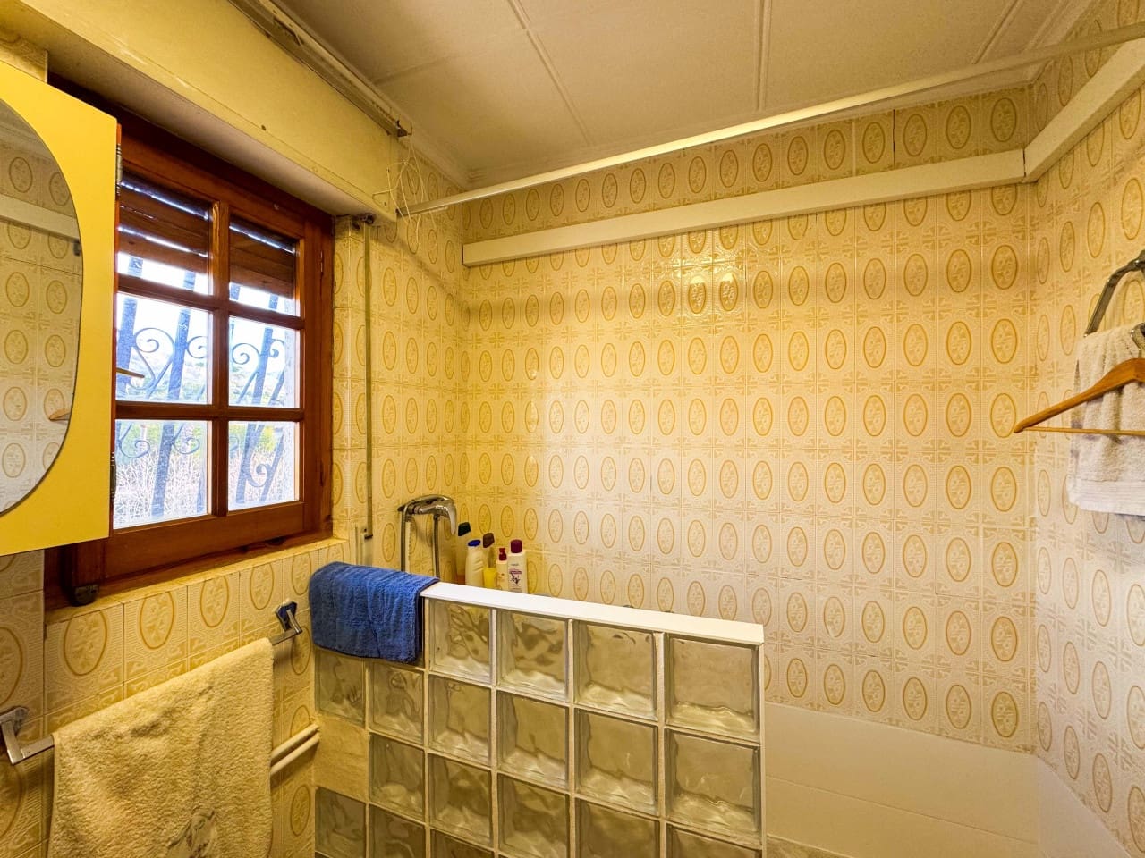 Chalet de 6 habitaciones en Elda en venta con piscina - 545.000 € (Ref: 9578174)