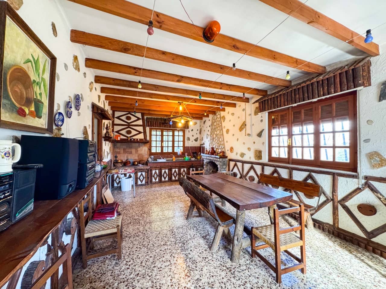 Chalet de 6 habitaciones en Elda en venta con piscina - 545.000 € (Ref: 9578174)