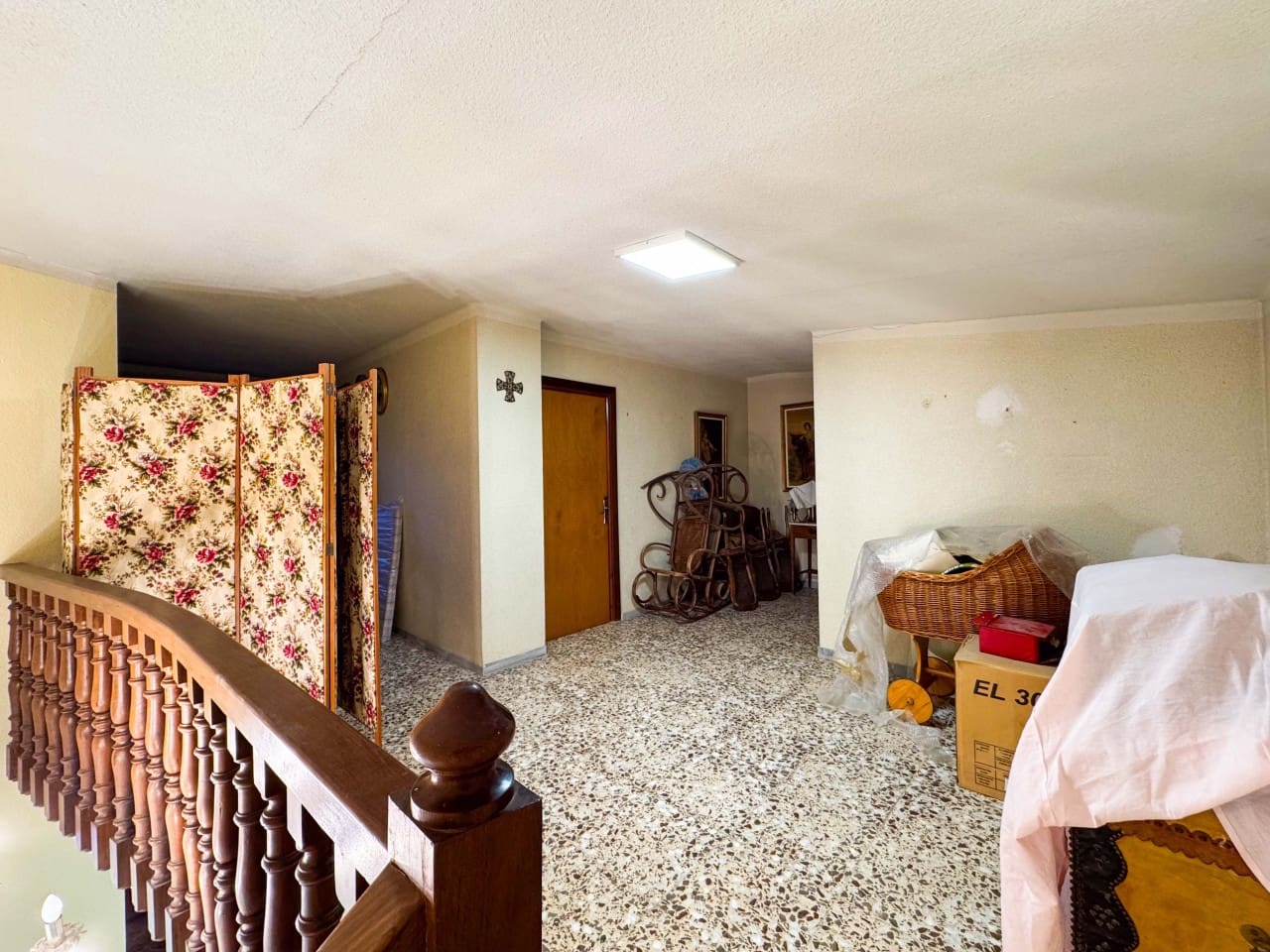 6 bedroom Villa for sale in Elda with pool - € 545,000 (Ref: 9578174)