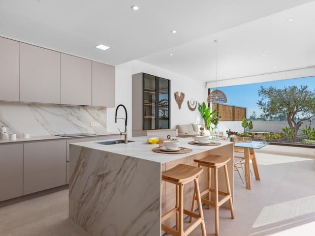 3 makuuhuone Huvila myytävänä paikassa Las Lomas de Rame - Bahía Bella, Los Alcázares mukana uima-altaan 
autotalli - 559 900 € (Ref: 9585956)